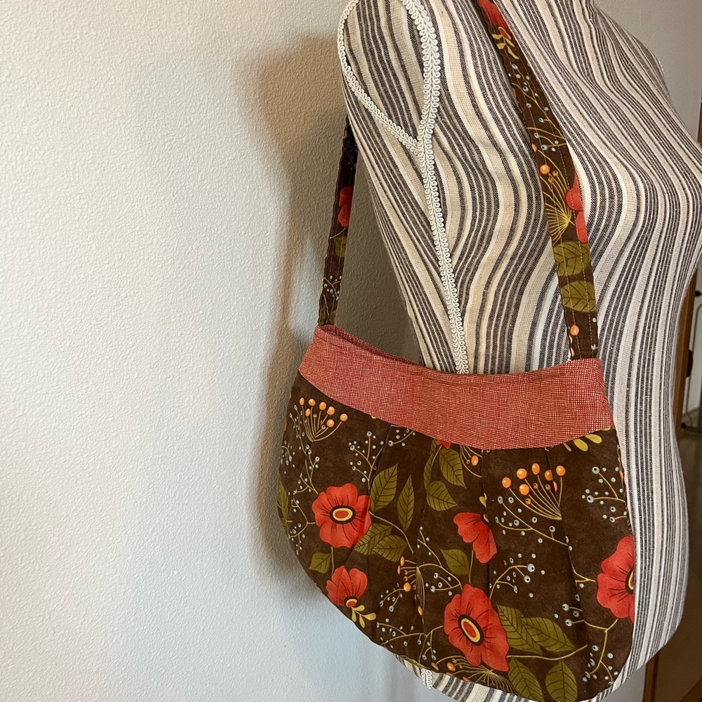 Floral Cloth Purse. ❤️